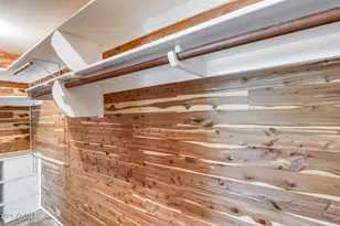 146 E Coronado Rd, Phoenix, AZ 85004 - Photo 26