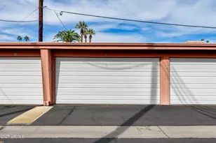 146 E Coronado Rd, Phoenix, AZ 85004 - Photo 30
