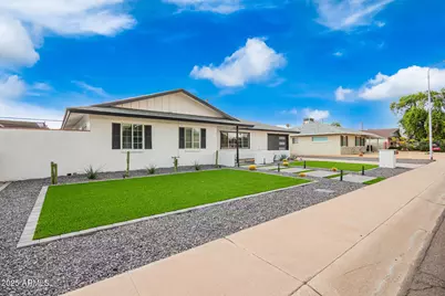 2818 N 82nd Street, Scottsdale, AZ 85257 - Photo 2