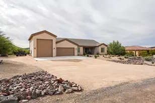 2049 E Gaffney Rd, New River, AZ 85087 - Photo 2