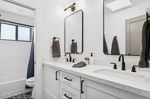 2044 E Smoketree Dr, Carefree, AZ 85377 - Photo 26