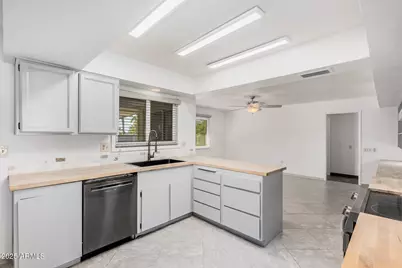 13207 W Mesa Verde Drive, Sun City West, AZ 85375 - Photo 14