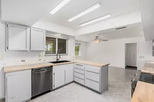 13207 W Mesa Verde Dr, Sun City West, AZ 85375 - Photo 14