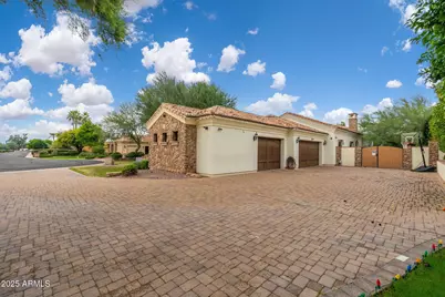 2196 E Champagne Place, Chandler, AZ 85249 - Photo 70