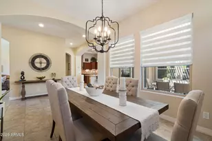 12962 W Lone Tree Trail, Peoria, AZ 85383 - Photo 10