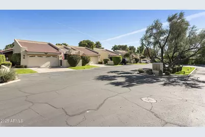 7365 E Valley View Road, Scottsdale, AZ 85250 - Photo 42