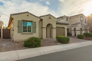 2891 E Citrus Way, Chandler, AZ 85286 - Photo 2