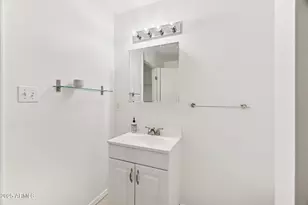1614 E Roma Ave, Phoenix, AZ 85016 - Photo 38