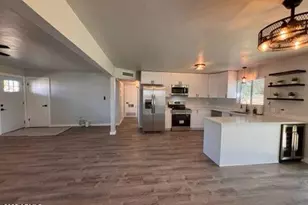 335 S Harris Dr, Mesa, AZ 85204 - Photo 4