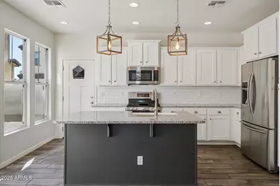 10439 E Naranja Avenue, Mesa, AZ 85209 - Photo 2