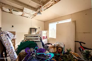 7127 W Holly St, Phoenix, AZ 85035 - Photo 20