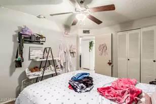 7127 W Holly St, Phoenix, AZ 85035 - Photo 16