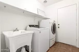 1731 E Magnum Rd, San Tan Valley, AZ 85140 - Photo 30