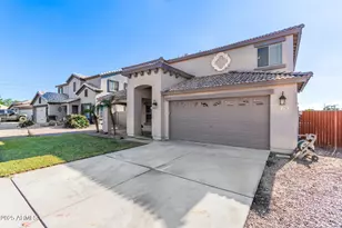 1731 E Magnum Rd, San Tan Valley, AZ 85140 - Photo 2