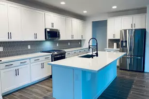 9025 W Denton Ln, Glendale, AZ 85305 - Photo 4