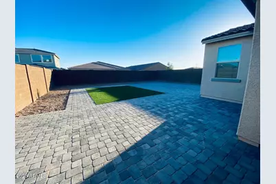 9025 W Denton Lane, Glendale, AZ 85305 - Photo 38