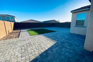 9025 W Denton Ln, Glendale, AZ 85305 - Photo 38