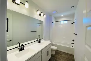 9025 W Denton Ln, Glendale, AZ 85305 - Photo 26