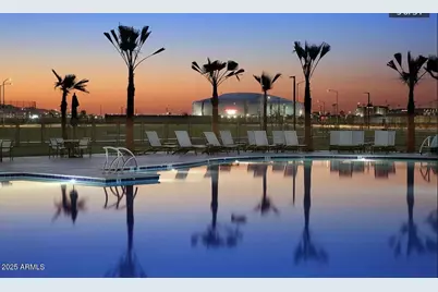 9025 W Denton Lane, Glendale, AZ 85305 - Photo 36