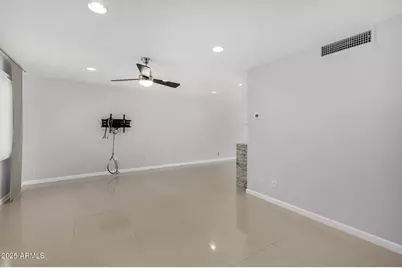 5833 N 81st Street, Scottsdale, AZ 85250 - Photo 6