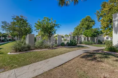 5833 N 81st Street, Scottsdale, AZ 85250 - Photo 32