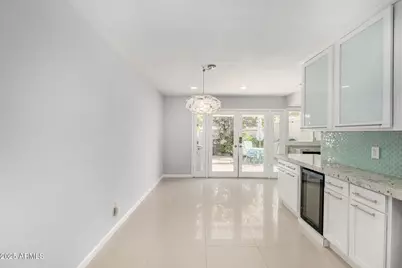 5833 N 81st Street, Scottsdale, AZ 85250 - Photo 12