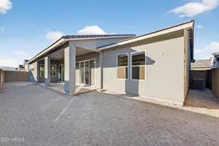 17233 W Dartmouth St, Surprise, AZ 85388 - Photo 40