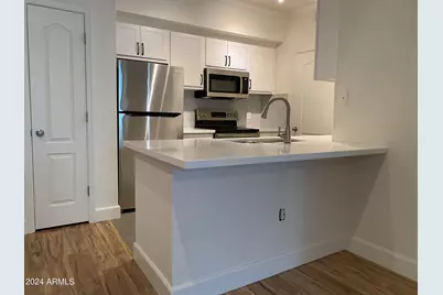 1701 E Colter Street #215, Phoenix, AZ 85016 - Photo 6