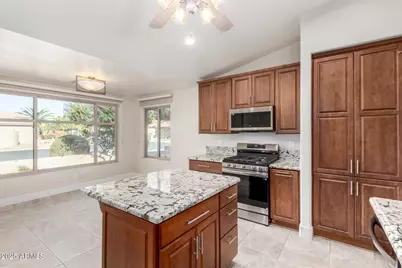 10319 E Arrowvale Drive, Sun Lakes, AZ 85248 - Photo 8