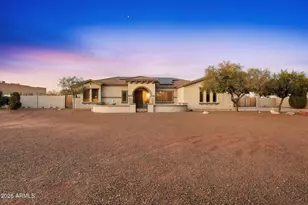 23024 W Sierra Ridge Way, Wittmann, AZ 85361 - Photo 4