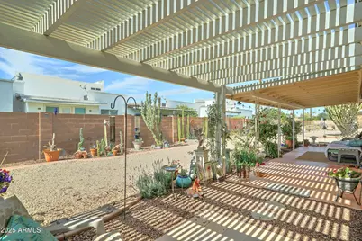 10256 N 105th Drive, Sun City, AZ 85351 - Photo 12