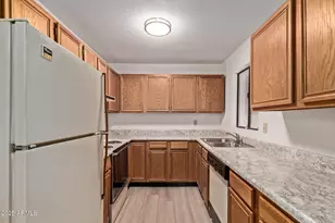 5518 E Lindstrom Ln, Mesa, AZ 85215 - Photo 20