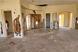 12389 E Old Mule Dr, Kingman, AZ 86401 - Photo 2