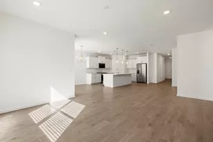 22611 W Pontiac Dr, Surprise, AZ 85387 - Photo 12