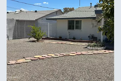 10926 W Greer Avenue, Sun City, AZ 85351 - Photo 16