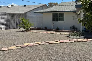 10926 W Greer Ave, Sun City, AZ 85351 - Photo 16