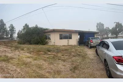 9301 E Faith Avenue, Hereford, AZ 85615 - Photo 2