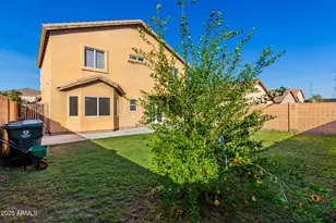 11579 W Hackbarth Dr, Youngtown, AZ 85363 - Photo 20