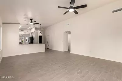 8214 W Lumbee Street, Phoenix, AZ 85043 - Photo 10