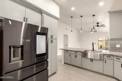 8214 W Lumbee Street, Phoenix, AZ 85043 - Photo 6