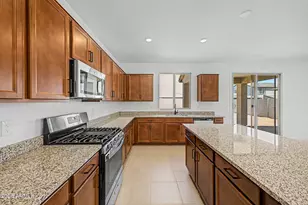 22342 W Irma Ln, Surprise, AZ 85387 - Photo 12