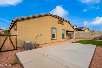 10773 W Swayback Pass Pass, Peoria, AZ 85383 - Photo 34