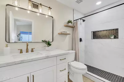 8830 W Saint John Road, Peoria, AZ 85382 - Photo 14