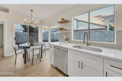 8830 W Saint John Road, Peoria, AZ 85382 - Photo 12