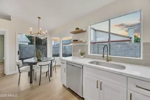 8830 W St John Rd, Peoria, AZ 85382 - Photo 12