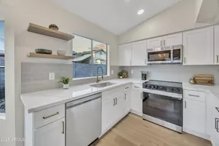 8830 W St John Rd, Peoria, AZ 85382 - Photo 10