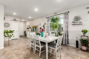 9341 W Willow Bend Ln, Phoenix, AZ 85037 - Photo 10