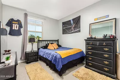 9341 W Willow Bend Lane, Phoenix, AZ 85037 - Photo 16