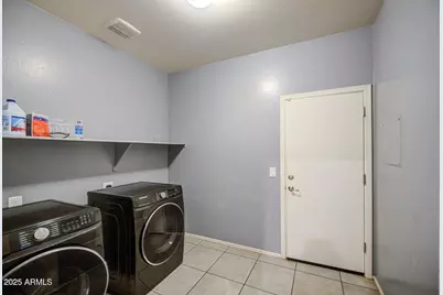 6815 S 19th Lane, Phoenix, AZ 85041 - Photo 28