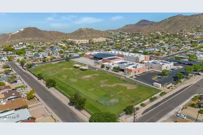 822 E Carol Avenue, Phoenix, AZ 85020 - Photo 20